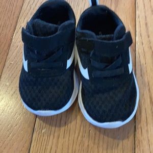 Wonder Nation Tennis shoes